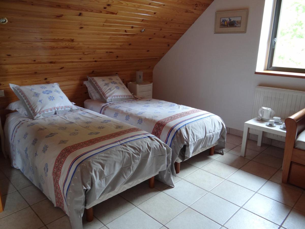 Le Nid D'Hirondelles - Chambres D'Hotes Plougoumelen ภายนอก รูปภาพ