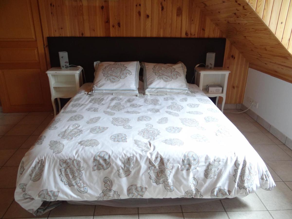 Le Nid D'Hirondelles - Chambres D'Hotes Plougoumelen ภายนอก รูปภาพ